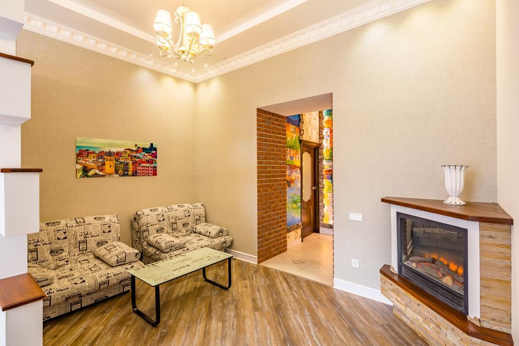Vip Apartments Lviv Exterior photo